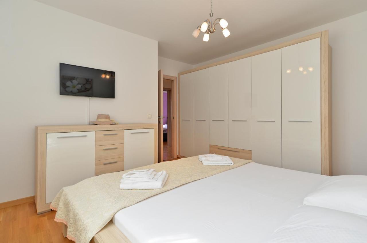 Apartment Patricia 1756 Pula Exterior photo